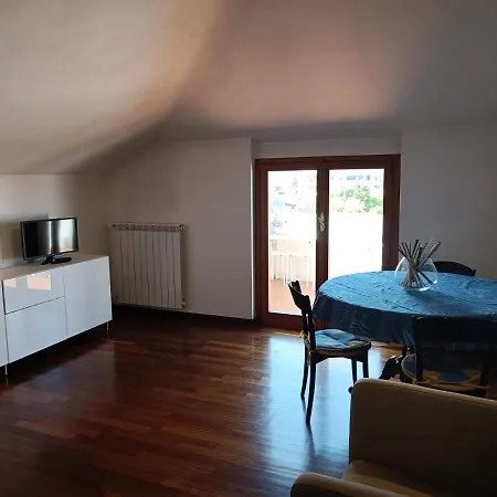 Palazzina Obs Апартаменты Монтесильвано